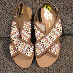 House of Harlow Sandals